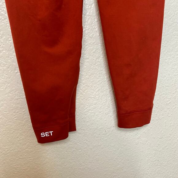 SET Active Red Airluxe Breathe Leggings Size Small - Picture 4 of 4